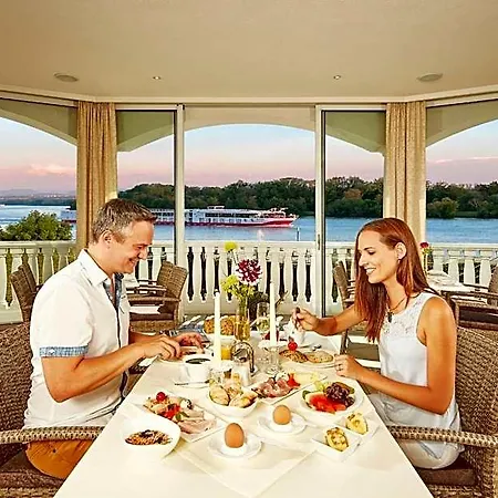 Ξενοδοχείο Donauhotel Lettnerhof