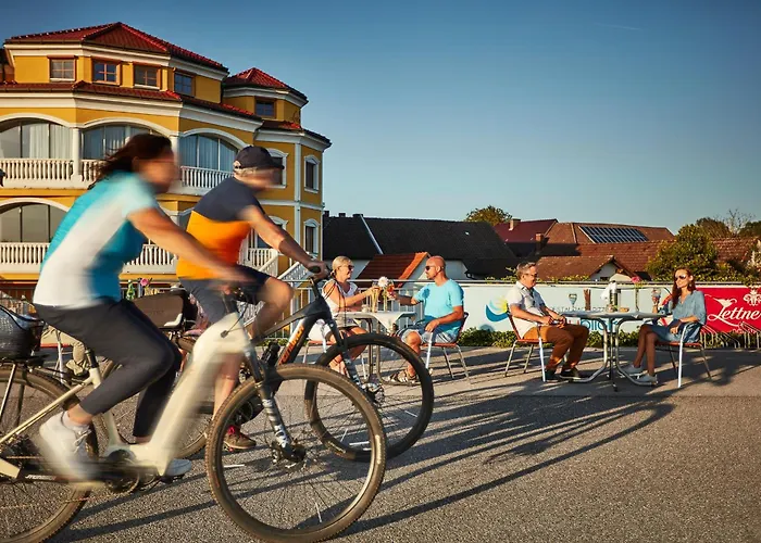 Donauhotel Lettnerhof