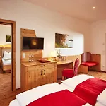Отель Donauhotel Lettnerhof Au an der Donau